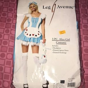 Costume (Alice)